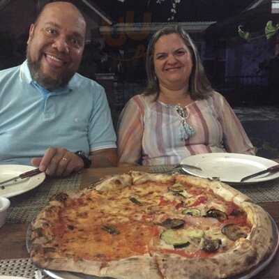 Ceiba Cafe And Pizzeria