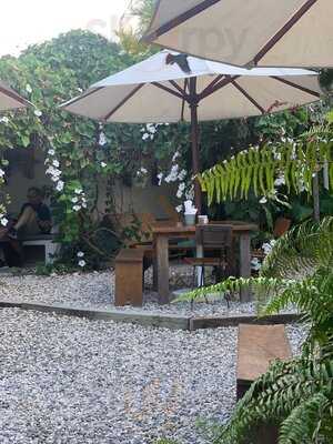 Vagamundo Coffee & Waffles