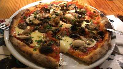 Roma Cucina & Pizzeria Italiana - Roma Bar & Garden