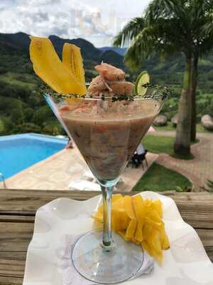 Hosteria Castillo Real