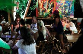 Twin Fin Restaurant & Bar