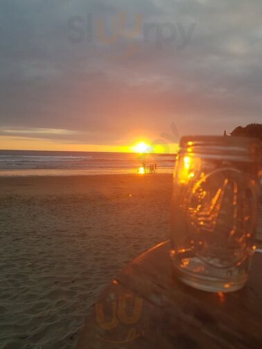 Montañita Brewing Company