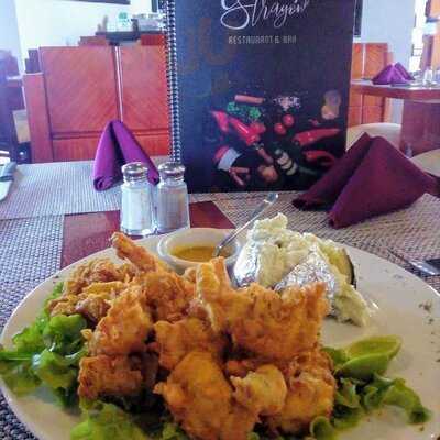 Estragon Restaurante & Bar