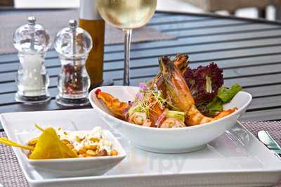 Connexion Bistro Bar