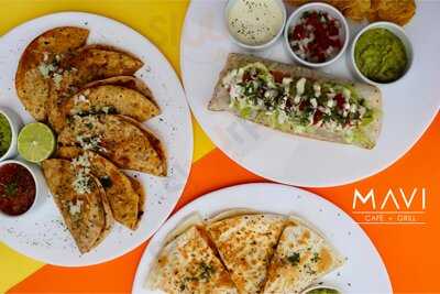 Mavi Café & Grill