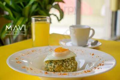 Mavi Café & Grill