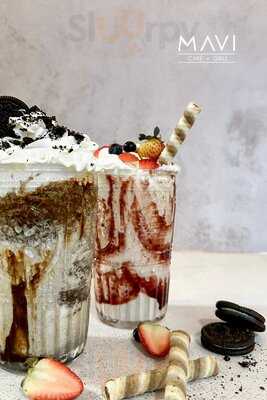 Mavi Café & Grill