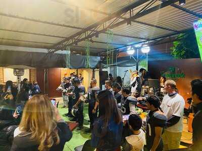 Shamrock Irish Pub