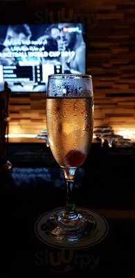 ‪scores Sports Bar & Restaurant‬