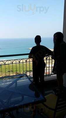 ‪fresca, Four Seasons Alexandria At San Stefano‬