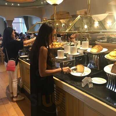 ‪esplanade Cafe Restaurant‬