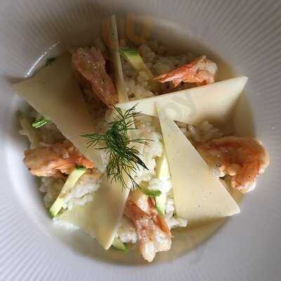 مطعم سانتا لوسية