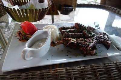 ‪sehraya Cafe & Restaurant‬