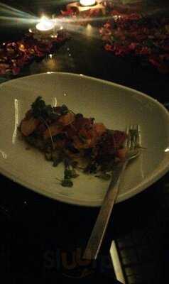 ‪saigon Restaurant & Lounge‬