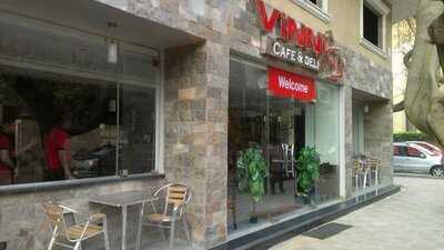 ‪vinni Cafe & Deli‬