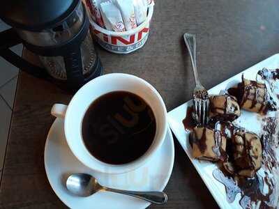 ‪vinni Cafe & Deli‬