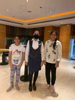 ‪windows Restaurant‬