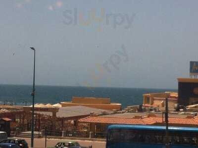 ‪minouche Pizza‬