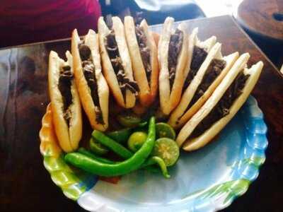 ‪el Fallah Restaurant‬