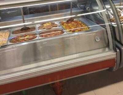 حسنى للمشويات والمأكولات البحرية ش.م.م.