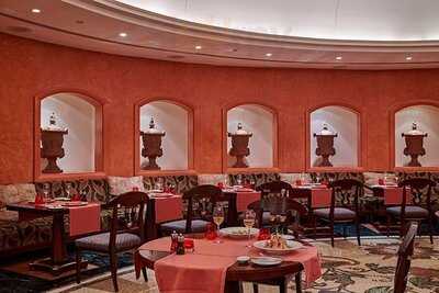 ‪stefano's Restaurant‬