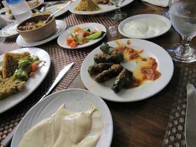 مطعم ابو شقرة