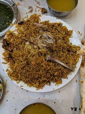 مطعم الرومانسية للماكولات اليمنية والخليجية