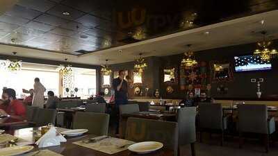 مطعم وكافيه تاشا