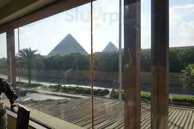 ‪caviar Seafood Restaurant‬