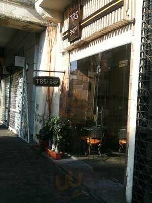 تى بى اس - ذا بيكرى شوب