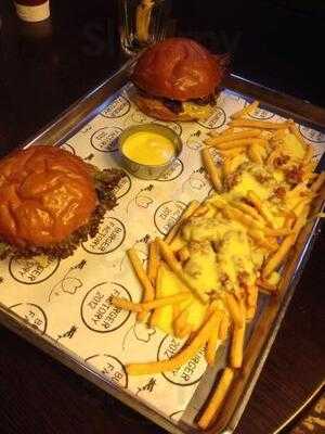 ‪burger Factory 2012‬