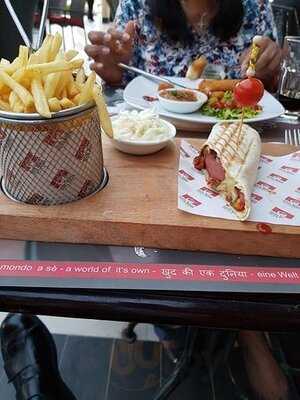 تستا روسا في فندق كونكورد السلام القاهرة