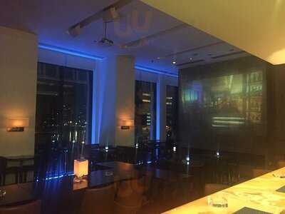 ‪stage One Lounge And Bar‬