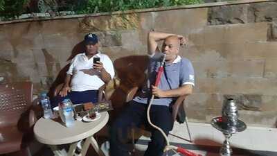 سلسلة  كافي  شوب  ثري  ماسترز