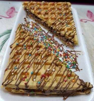 سلسلة  كافي  شوب  ثري  ماسترز