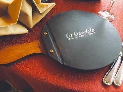 لا جندول مطعم إيطالي