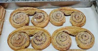 ‪el Madina El Monawara Bakeries‬