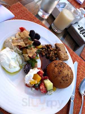 ‪pyramids Tivoli‬