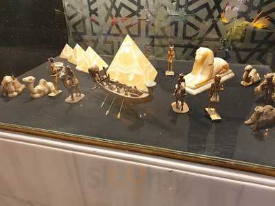 ‪pyramids Tivoli‬