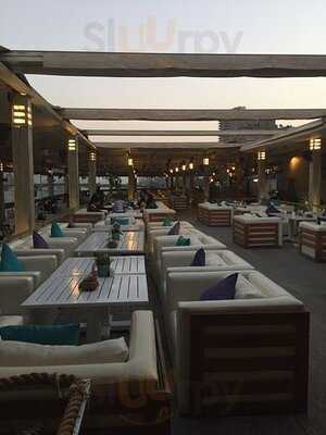 إيت أند بارل