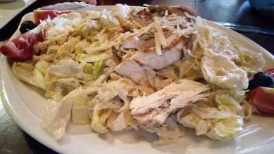 مطعم وكافيه روسترى