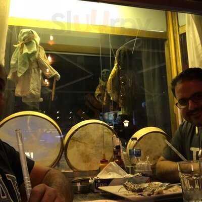 أنتخ مطعم و كافي