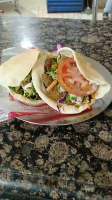 ‪el Modhesh Restaurant‬