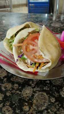 ‪el Modhesh Restaurant‬