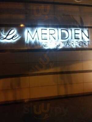 الأحمرالصيني