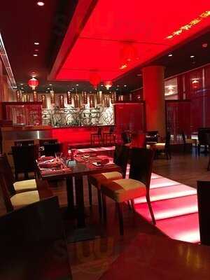 الأحمرالصيني