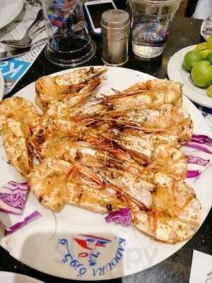 مطعم قدورة للاسماك