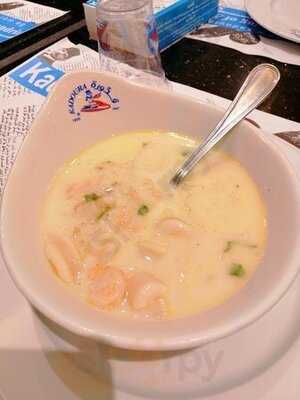 مطعم قدورة للاسماك