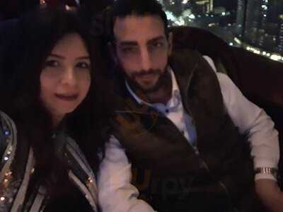 ‪the Revolving Restaurant‬