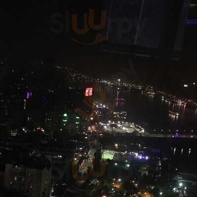 ‪the Revolving Restaurant‬